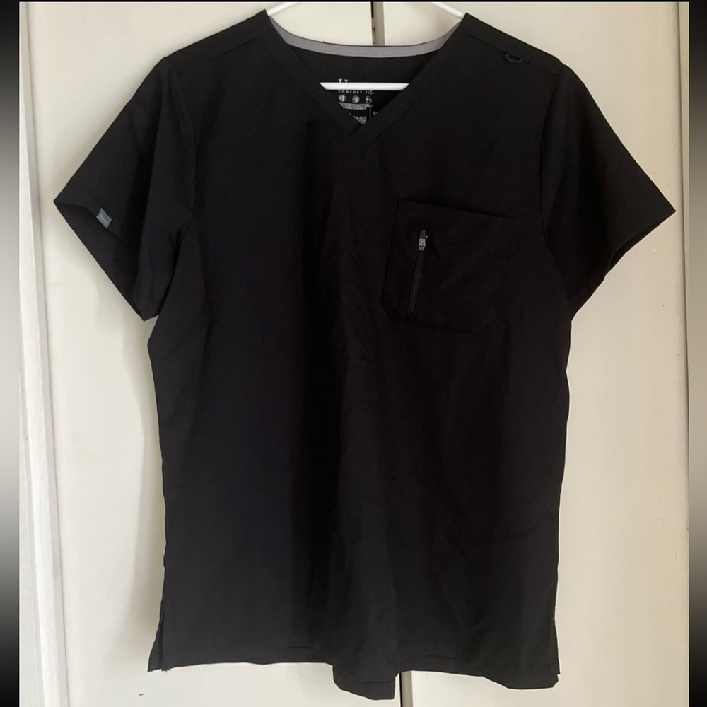 Scrub top